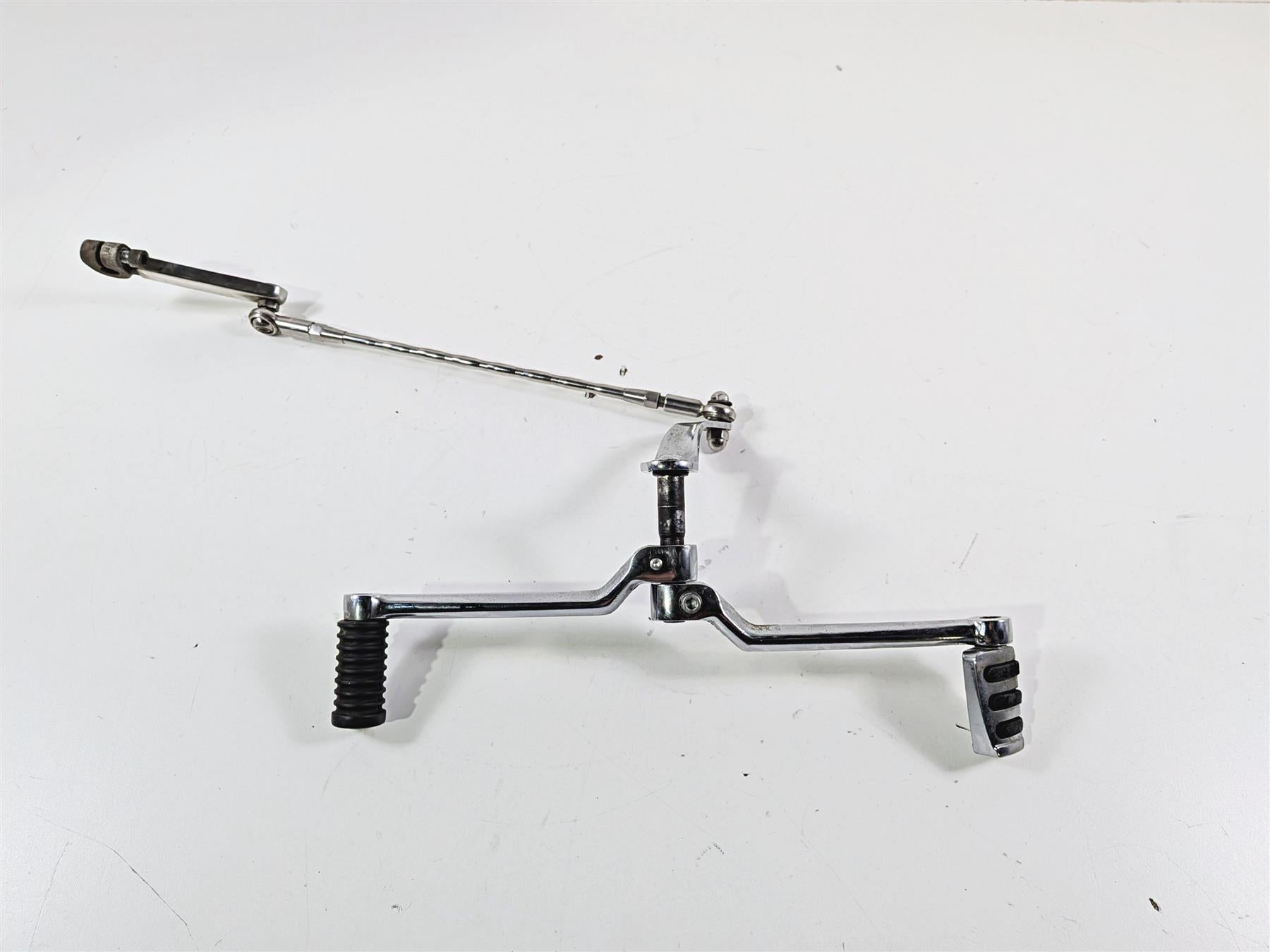 1996 Harley FLSTC Softail Heritage Shifter Heel Toe & Link Set 33895-82E {{ shop.shopifyCountryName }} - Mototech271