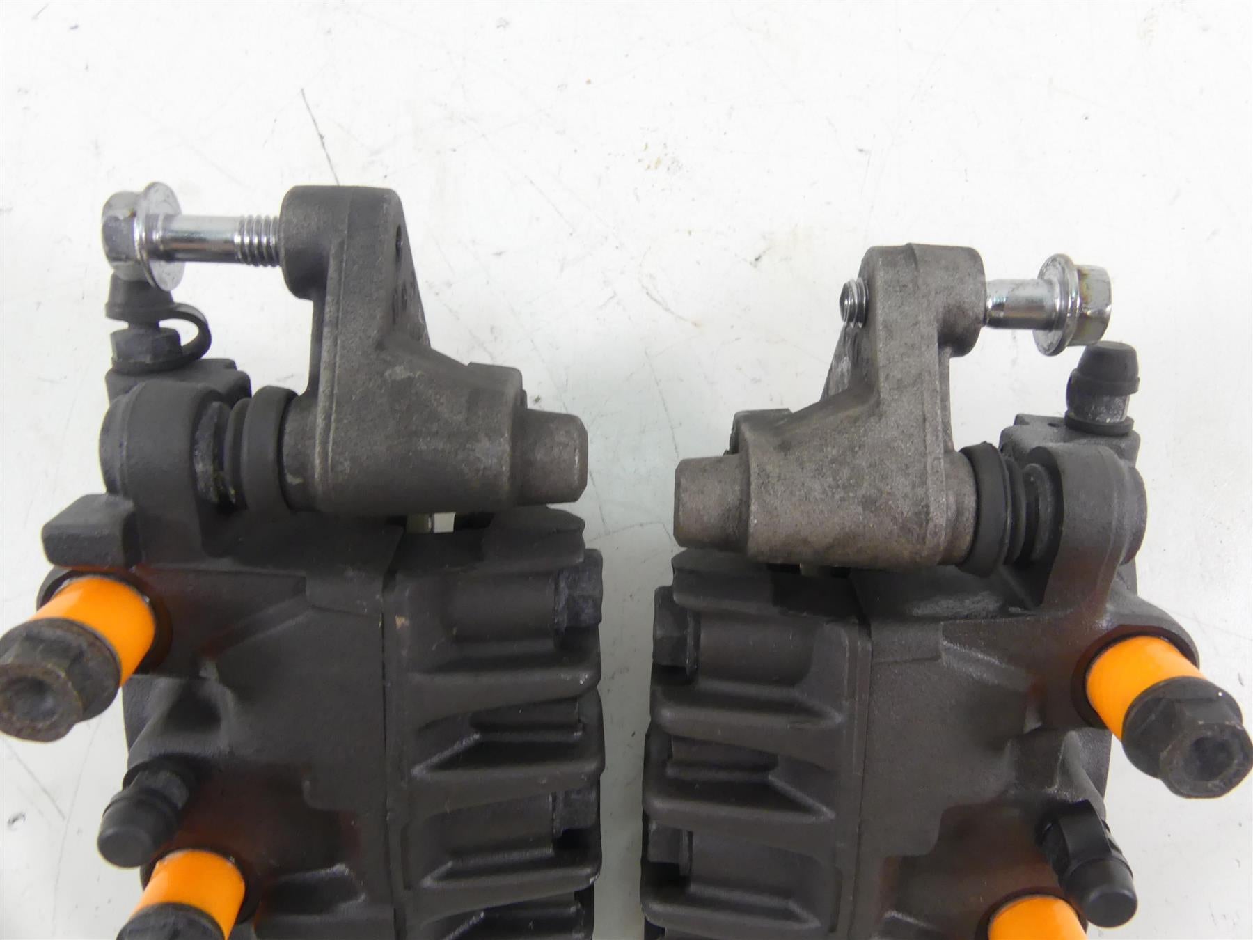 2003 Honda VTX1800 C Nissin Front Brake Caliper Set 45150-MCH-006 45250-MCH-006 {{ shop.shopifyCountryName }} - Mototech271