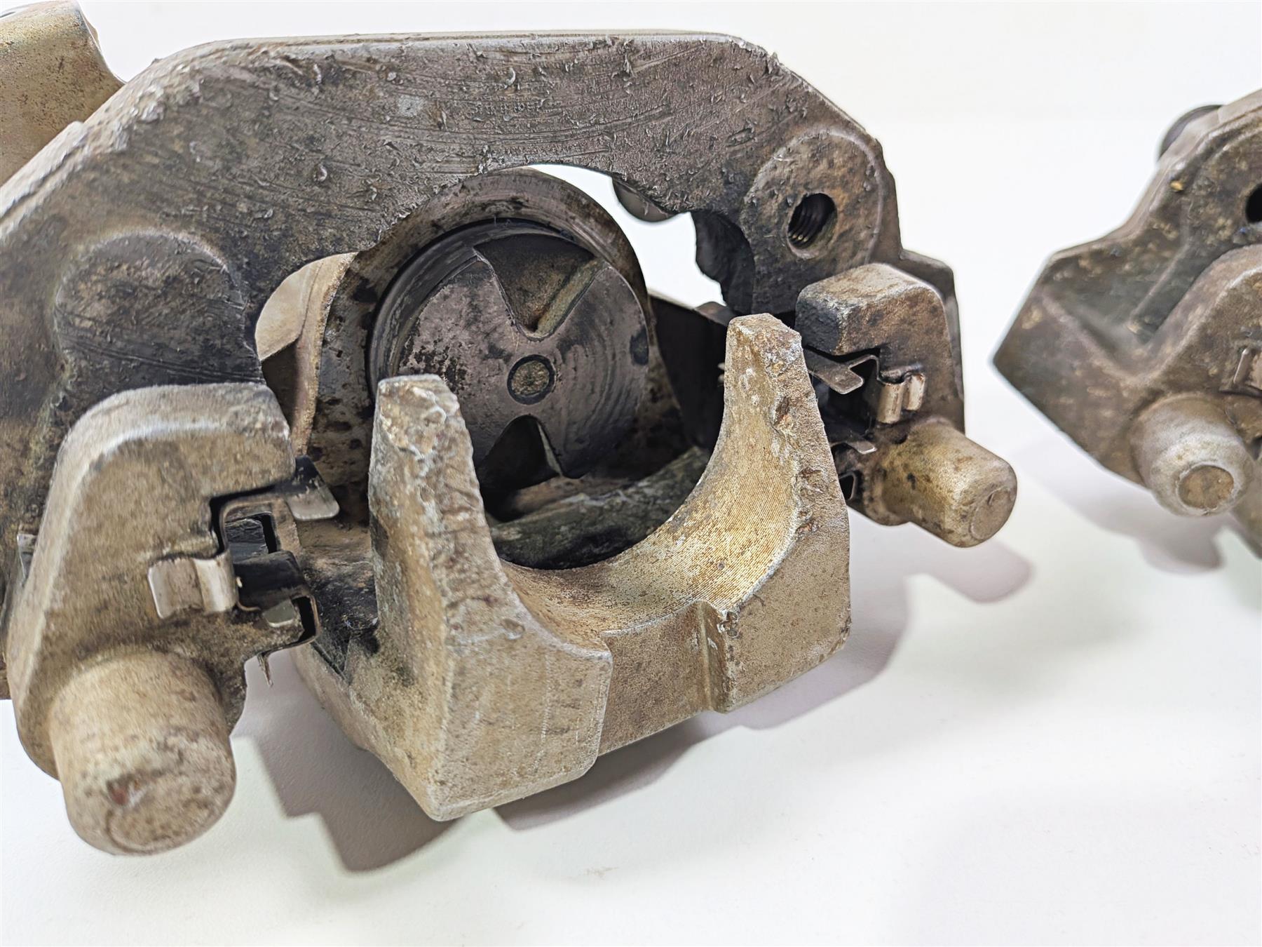 2022 Kawasaki Teryx KRX KRF 1000 SE Rear Bake Caliper Set 43080-0223 43080-0224 {{ shop.shopifyCountryName }} - Mototech271