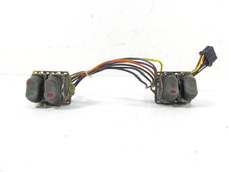 2004 Harley Touring FLHTCUI Electra Glide Auxiliary Switch Set 70271-98 {{ shop.shopifyCountryName }} - Mototech271