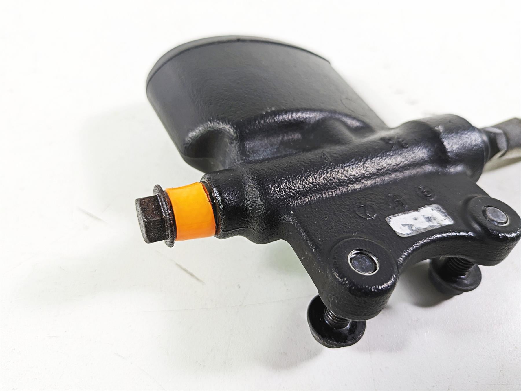 2018 Indian Chieftain Dark Horse Rear Brake Master Cylinder 5/8" 1912864 {{ shop.shopifyCountryName }} - Mototech271