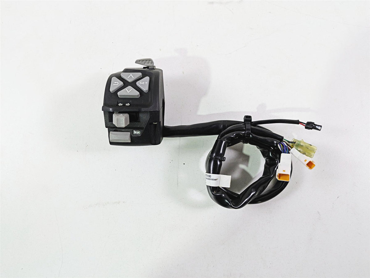 2020 KTM 1290 Super Adventure R Left Hand Control Switch 61411170000 61411170100 {{ shop.shopifyCountryName }} - Mototech271