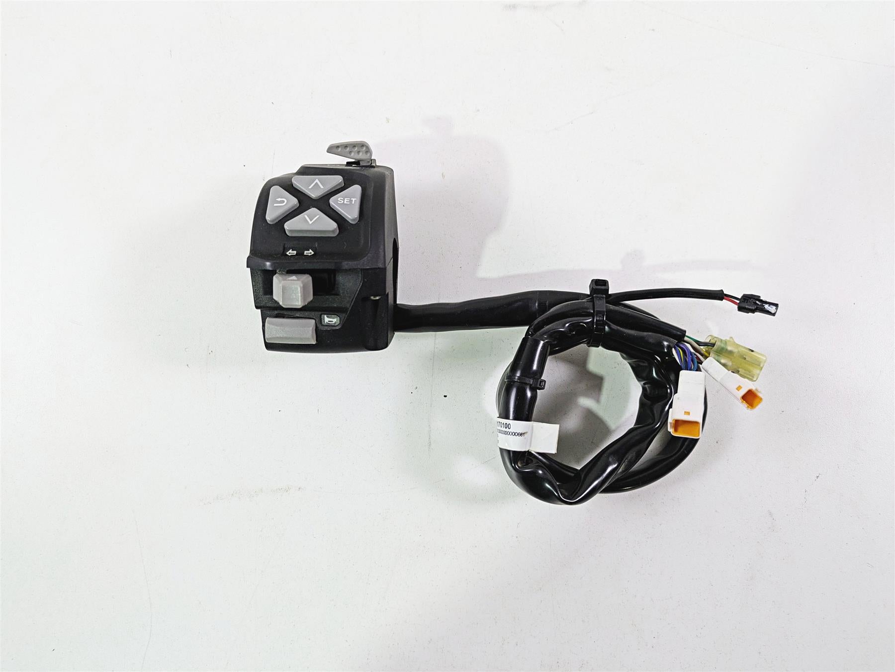 2020 KTM 1290 Super Adventure R Left Hand Control Switch 61411170000 61411170100 {{ shop.shopifyCountryName }} - Mototech271