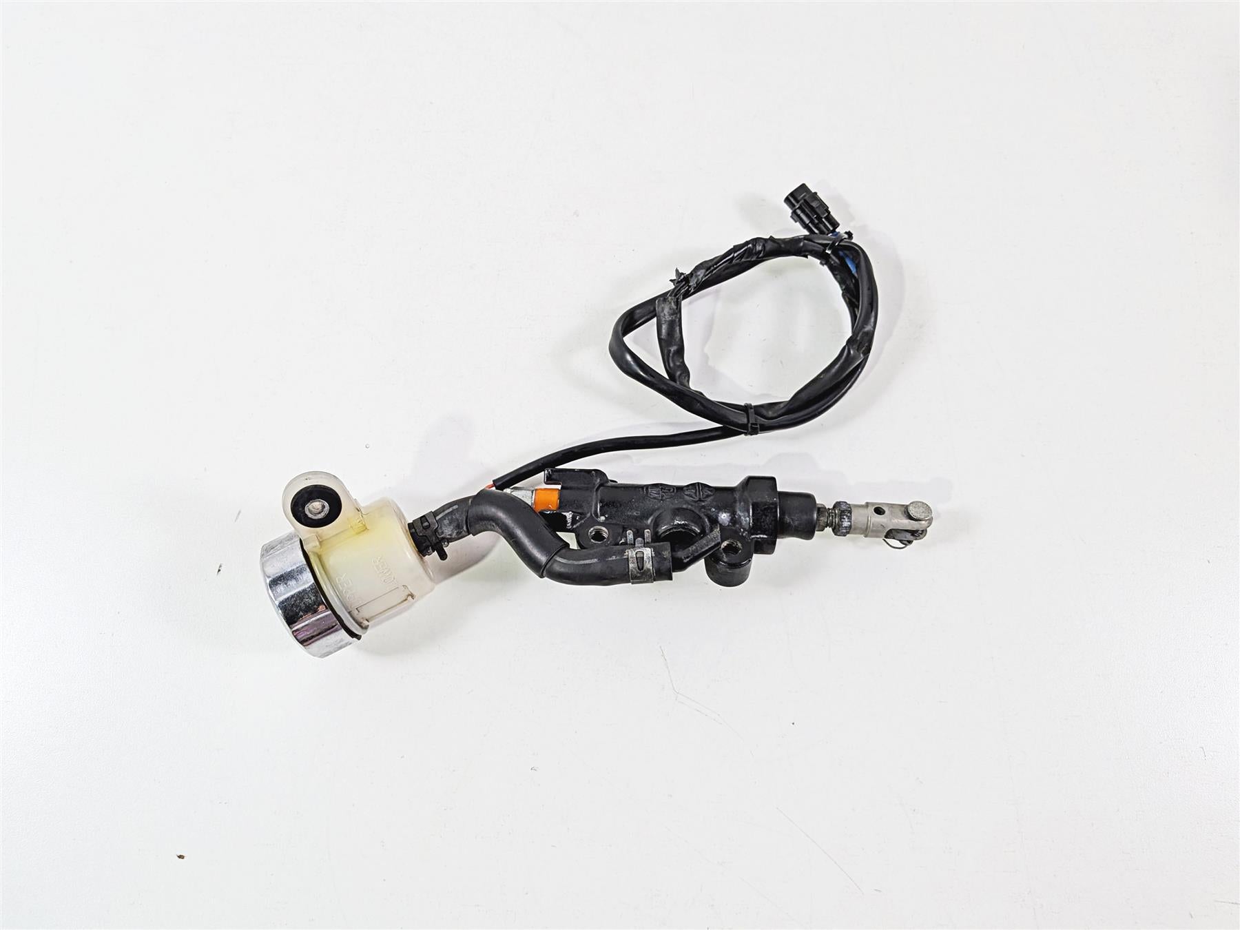2008 Yamaha YZF R1 RN19 Brembo Rear Brake Master Cylinder 4C8-2583V-00-00 {{ shop.shopifyCountryName }} - Mototech271
