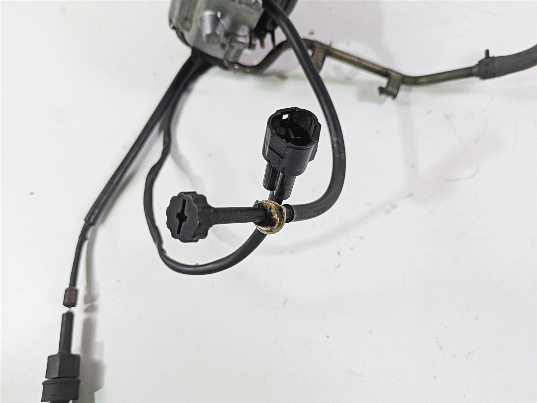 1999 Yamaha XV1600 Road Star Carburetor Carb - Read 4WM-14101-03 {{ shop.shopifyCountryName }} - Mototech271