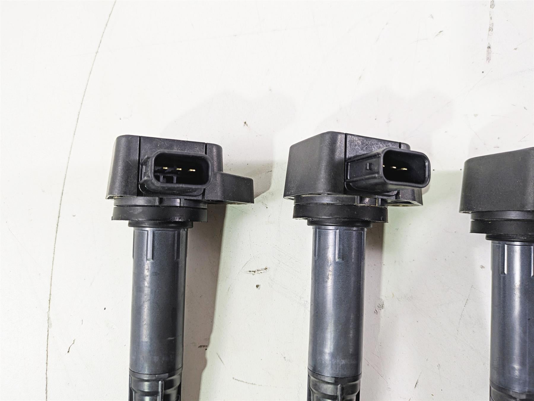 2004 Honda Aquatrax R-12X Ignition Stick Coil Set - Tested 30520-PVJ-A01 {{ shop.shopifyCountryName }} - Mototech271