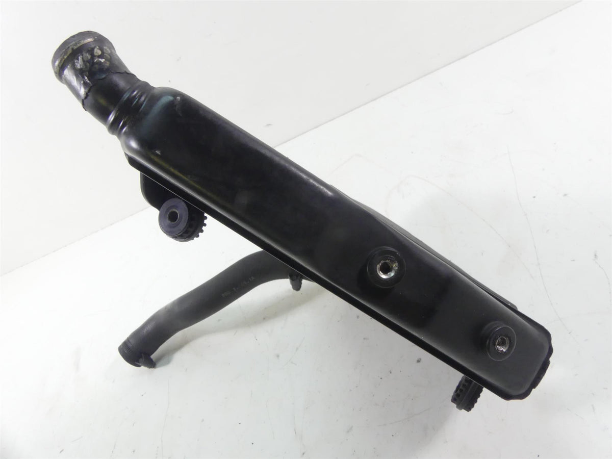 2013 Ducati Streetfighter 848 Lower Radiator Cooler + Hose 54840841A {{ shop.shopifyCountryName }} - Mototech271