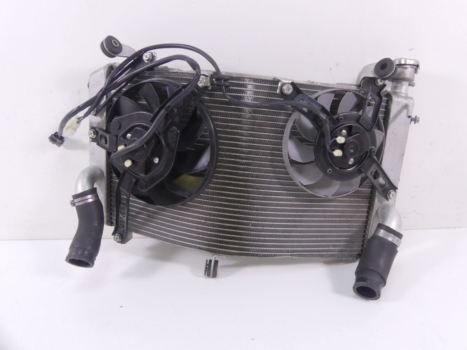 2015 Yamaha YZF-R1M Radiator Cooler Fan & Hoses Set - Read 2CR-12461-00-00 {{ shop.shopifyCountryName }} - Mototech271