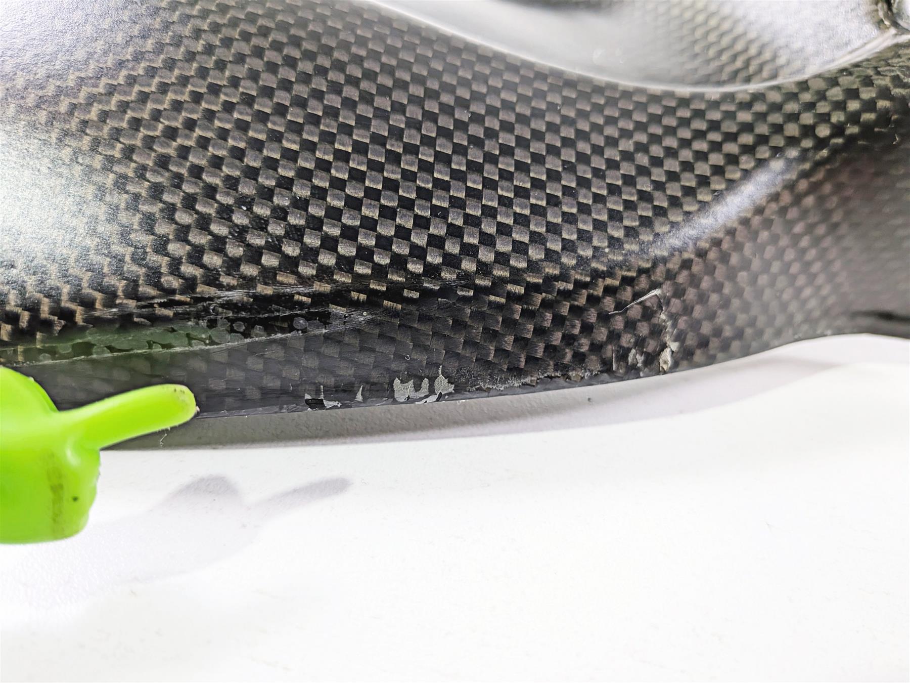 2019 Triumph Speed Triple RS 1050 Carbon Fiber Rear Fender Mud Guard {{ shop.shopifyCountryName }} - Mototech271