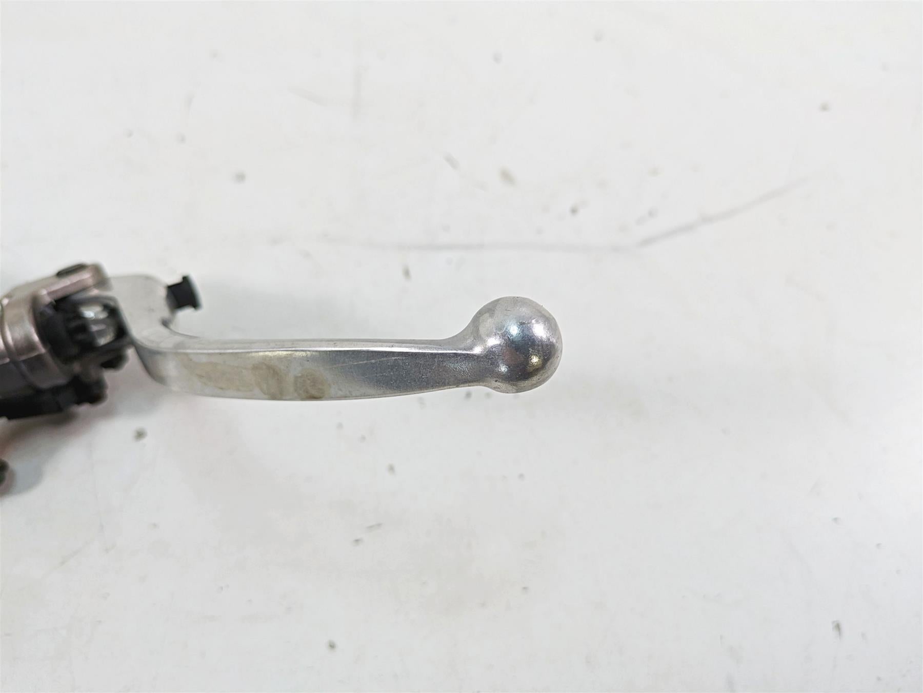 2007 Yamaha R1 YZFR1 16mm Brembo Front Brake Radial Master Cylinder 5SL-W2587-00 {{ shop.shopifyCountryName }} - Mototech271