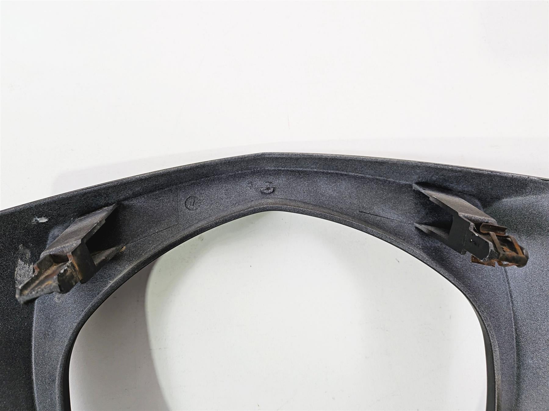 2016 Victory Cross Country Black Headlight Cover Fairing Bezel 5437555 {{ shop.shopifyCountryName }} - Mototech271