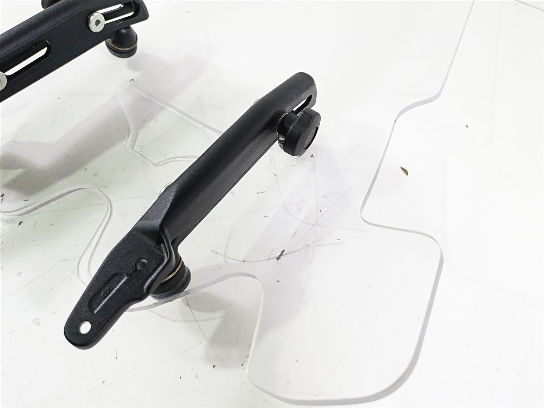 2016 Moto Guzzi Stelvio 1200 8V NTX Windshield Wind Shield Screen - Read 887328 {{ shop.shopifyCountryName }} - Mototech271