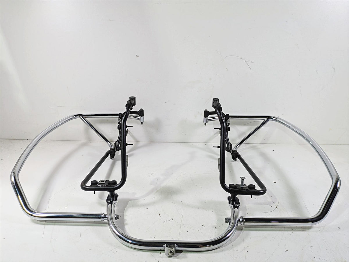 2014 Moto Guzzi California 1400 Touring Rear Saddlebag Guard Rail Set B063626 {{ shop.shopifyCountryName }} - Mototech271