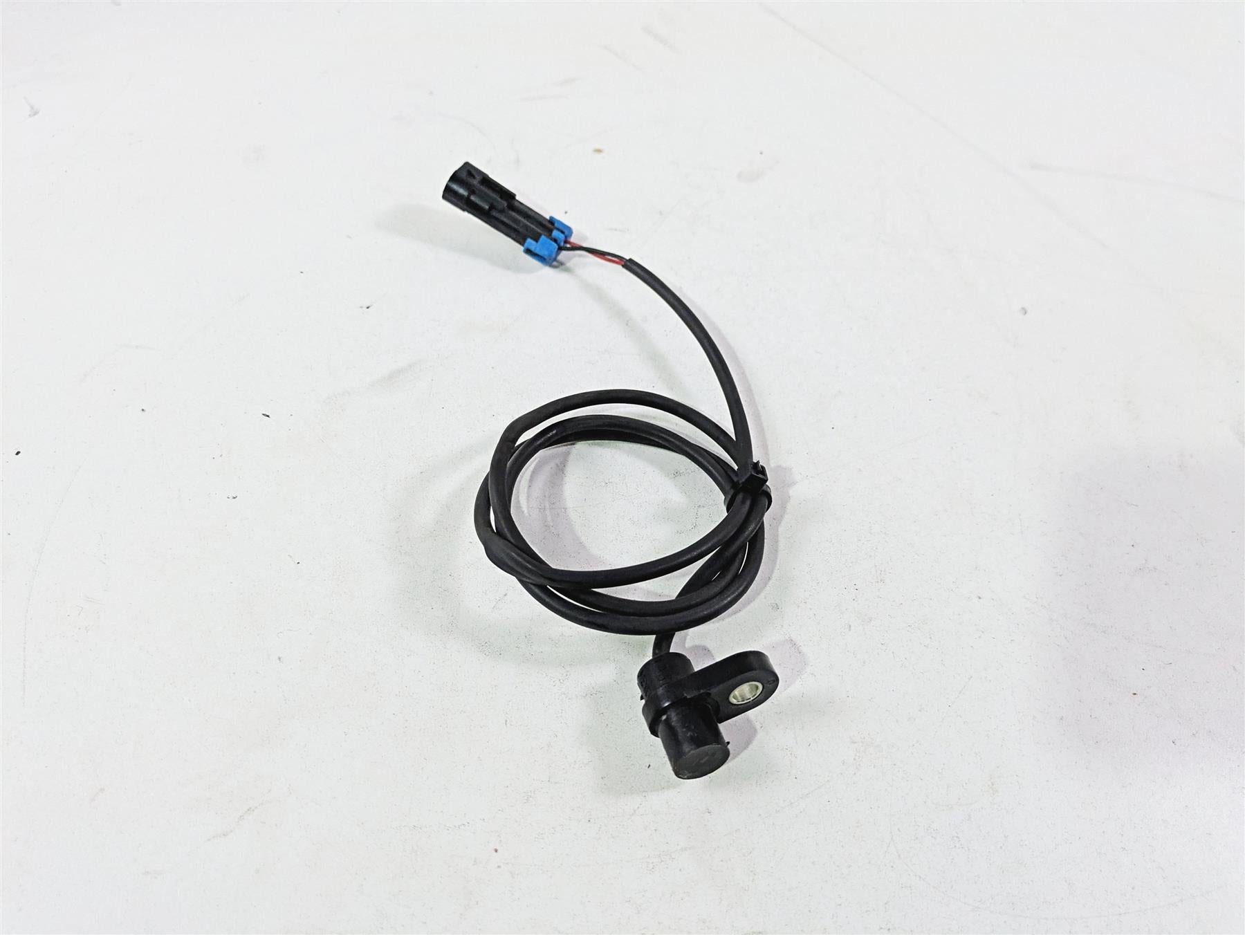 2017 Indian Chieftain Limited Front Abs Brake Wheel Speed Sensor 4013251 {{ shop.shopifyCountryName }} - Mototech271