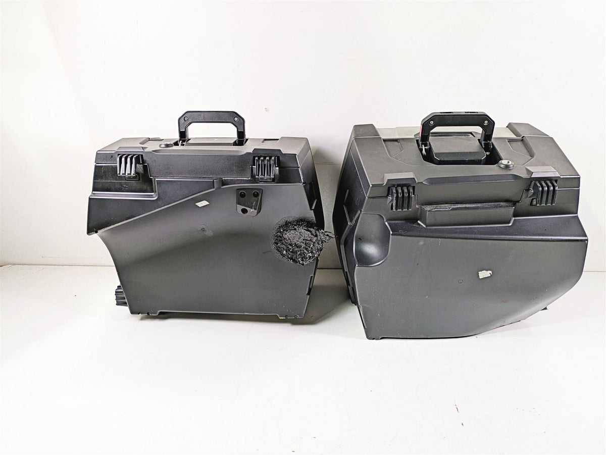 2013 Triumph Tiger 1215 Explorer Saddle Bag Pannier Saddlebag Set T9500758 {{ shop.shopifyCountryName }} - Mototech271