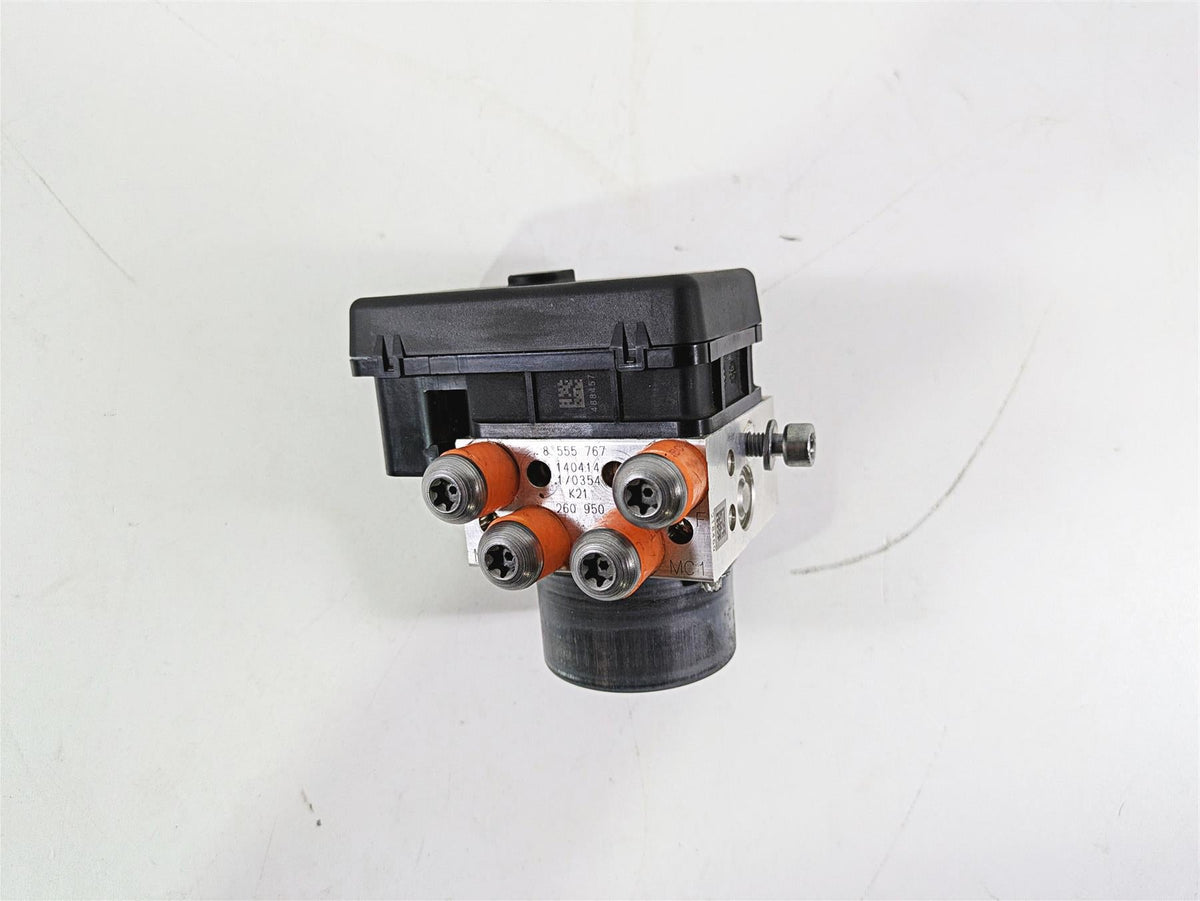 2014 BMW R nine T R9T K21 Abs Brake Module Pump Unit 34518546851 {{ shop.shopifyCountryName }} - Mototech271