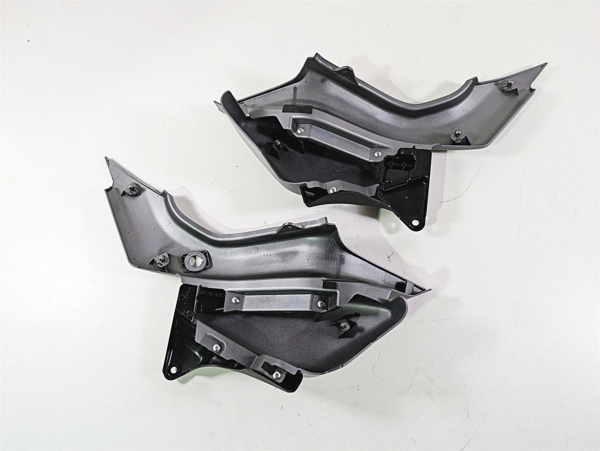 2016 Suzuki M109R VZR1800 Boulevard Side Cover Fairing Set 47210-48GA0 {{ shop.shopifyCountryName }} - Mototech271