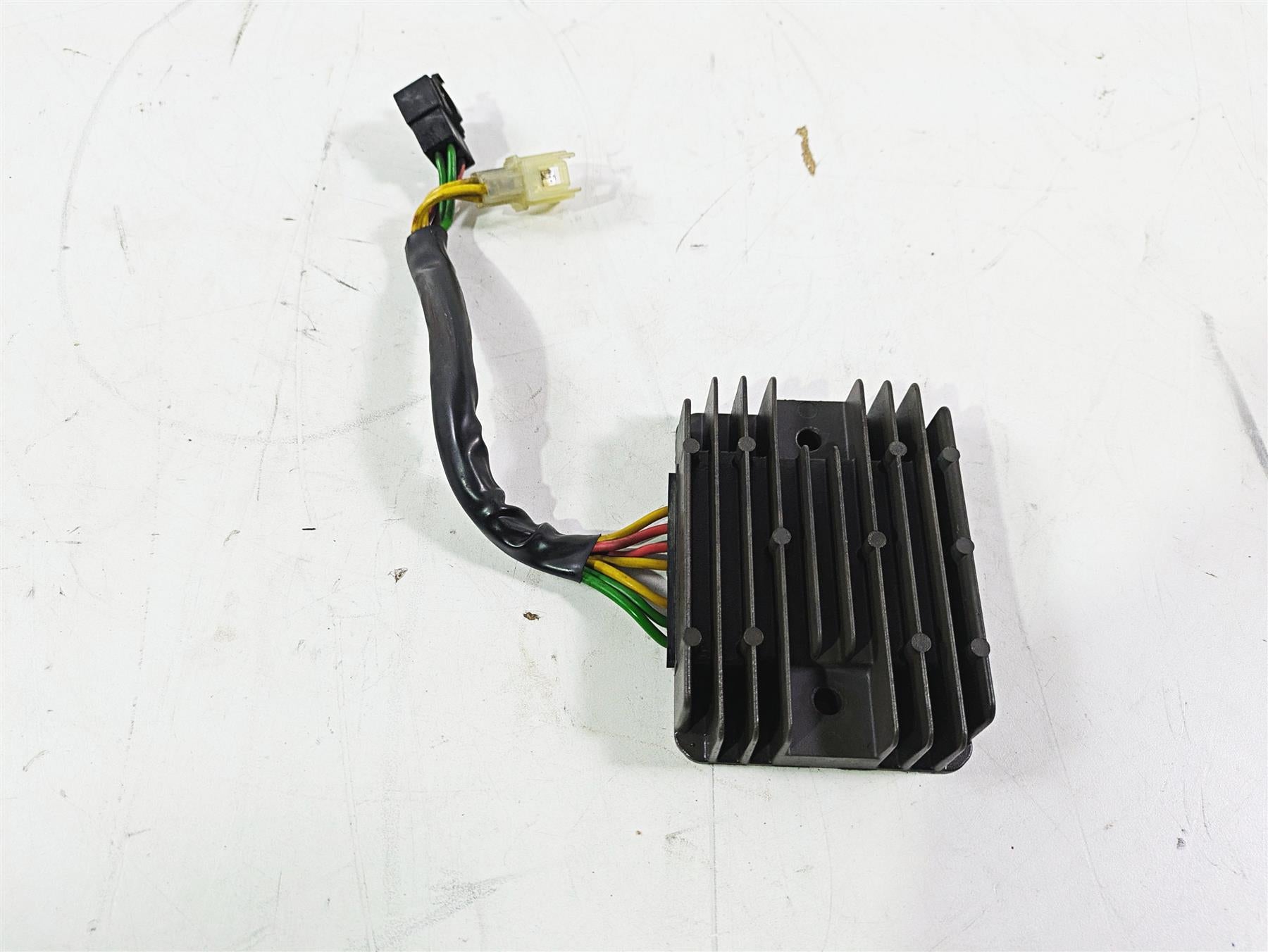 2009 Ducati Monster 1100 S Rectifier Voltage Regulator 54040111C {{ shop.shopifyCountryName }} - Mototech271