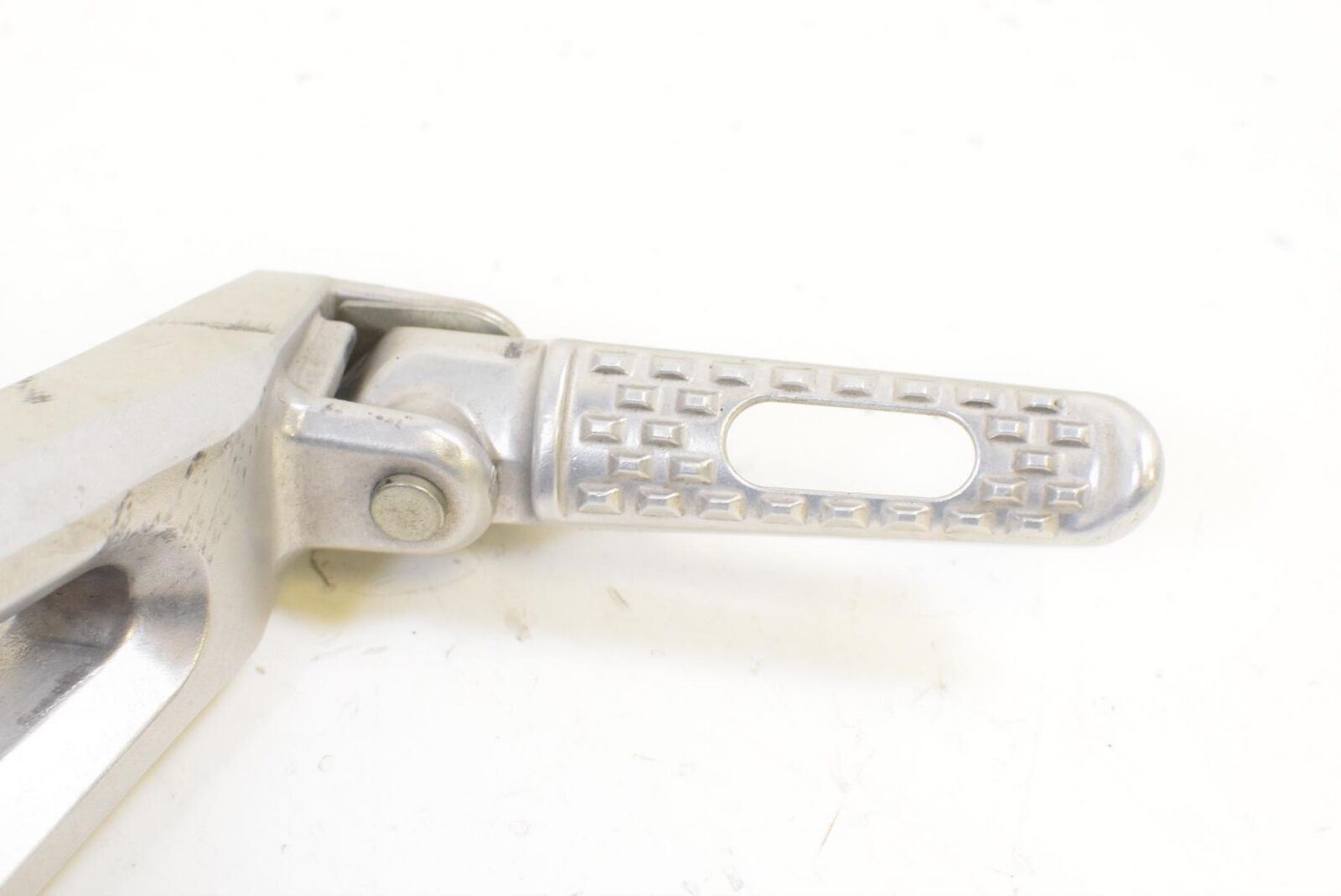 05 Honda CBR1000RR CBR1000 RR Rear Passenger Footpeg Foot Peg Rest 50760-MEL-000 {{ shop.shopifyCountryName }} - Mototech271