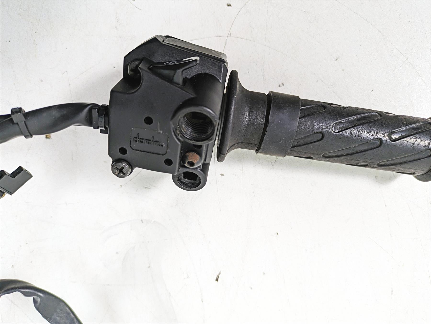2013 Moto Guzzi V7 750 Stone Right Hand Start Control Switch B063135 {{ shop.shopifyCountryName }} - Mototech271