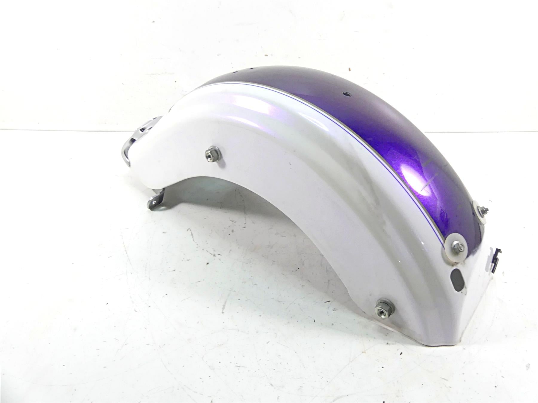 2010 Harley Touring FLHRC Road King Rear Fender White Ice Pearl 59728-09