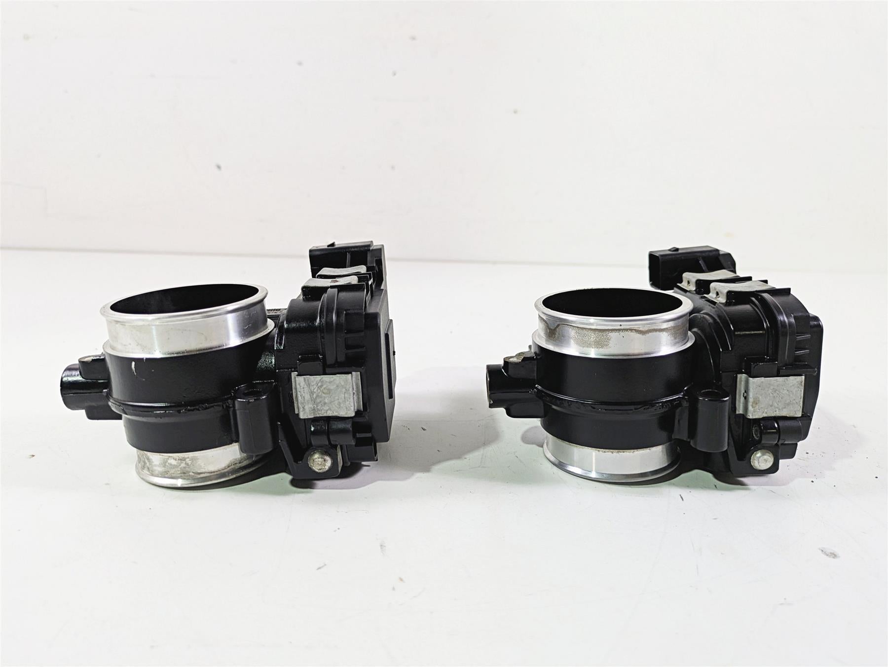 2015 BMW R1200 GS Adv K51 Throttle Body Set -Tested - Video 13548564959 {{ shop.shopifyCountryName }} - Mototech271