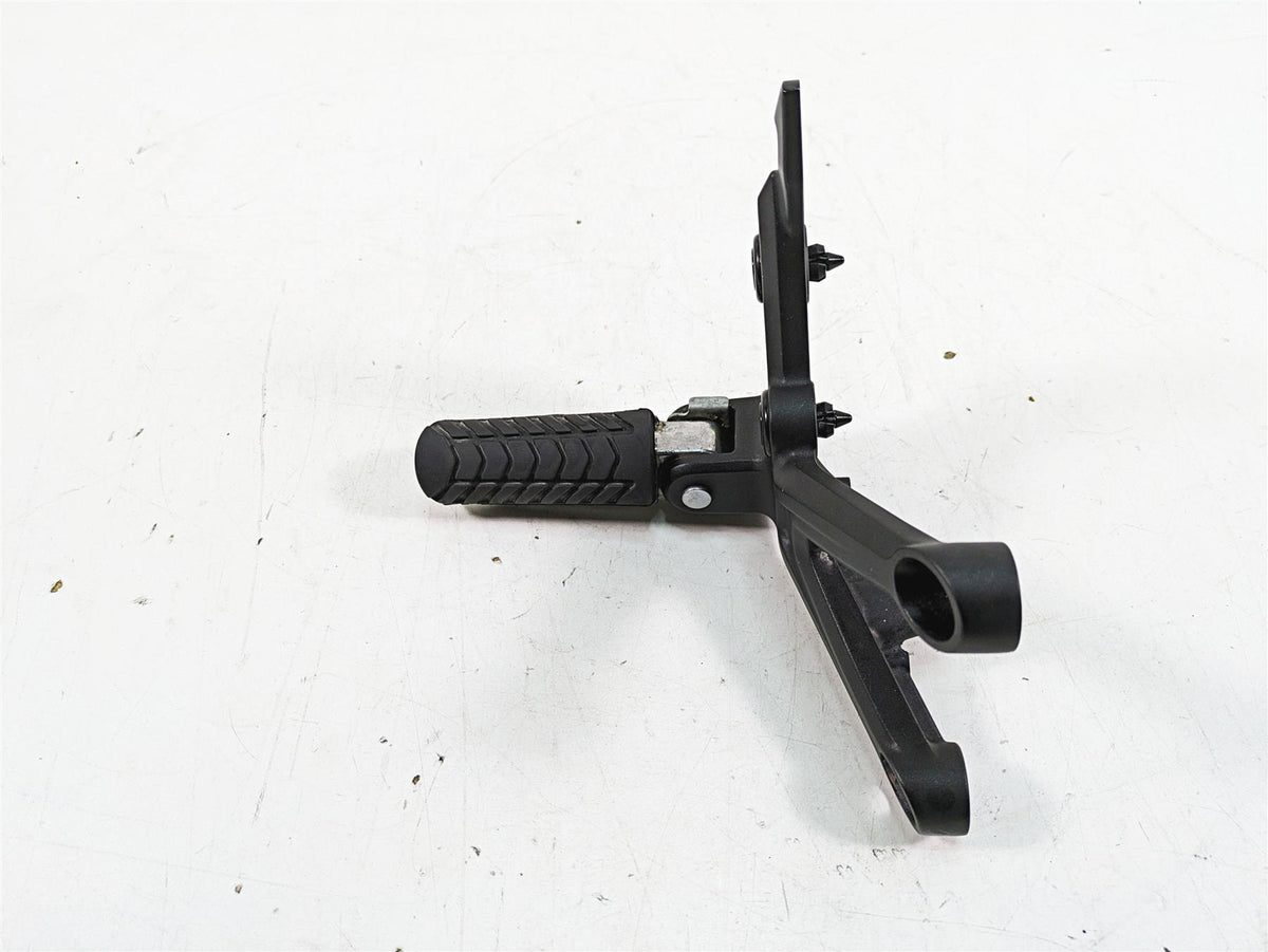 2018 Kawasaki ZX1002 Ninja H2 SX Right Passenger Foot Peg - Read 35063-1421-46R {{ shop.shopifyCountryName }} - Mototech271