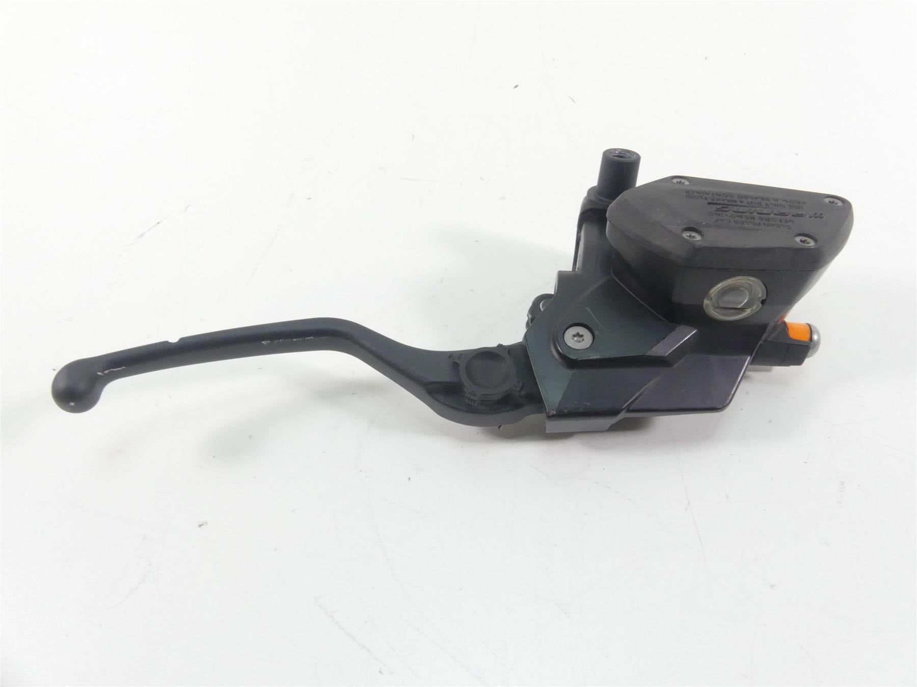 2013 BMW R1200GS GSW K50 Front Brake Master Cylinder + Lever 32728559604 {{ shop.shopifyCountryName }} - Mototech271