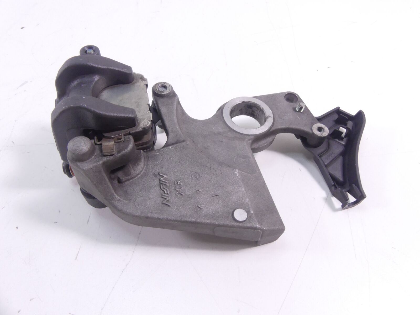 2015 Yamaha YZF-R1M Rear Nissin Brake Caliper + Mount 2CR-2580W-00-00 {{ shop.shopifyCountryName }} - Mototech271