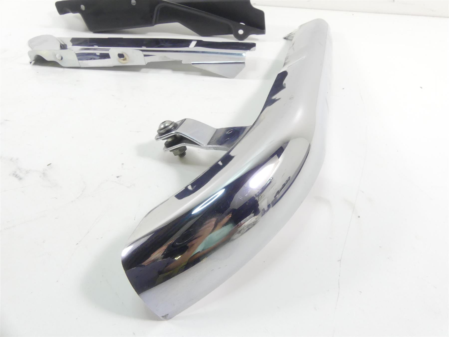 2009 Harley FXDL Dyna Low Rider Rear Chrome Belt Guard Protection 60633-08 {{ shop.shopifyCountryName }} - Mototech271