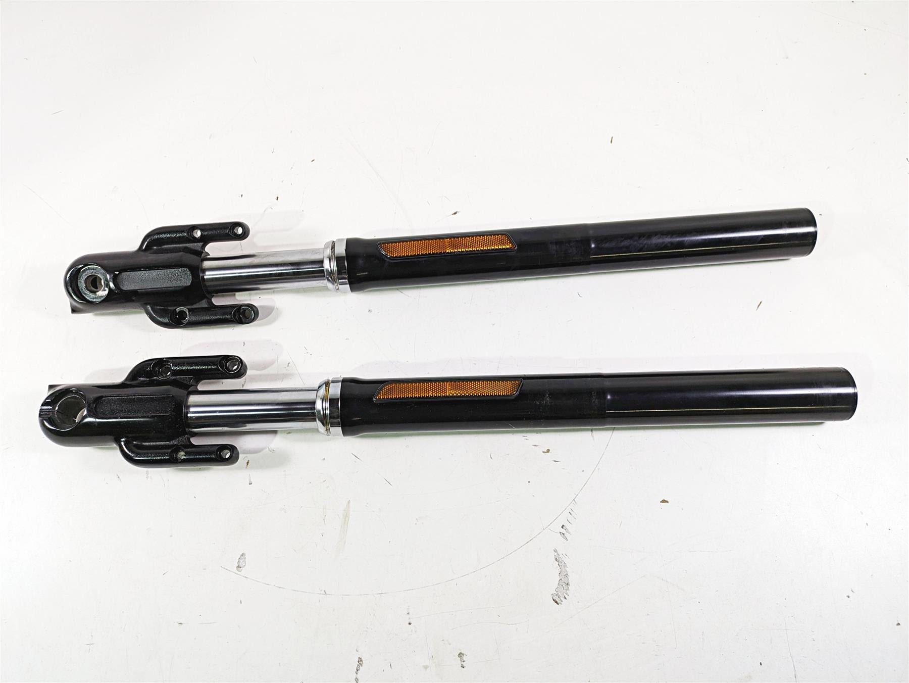 2013 Harley VRSCDX Night Rod Sp Showa Front Fork Leg Set READ 45400003 45400004 {{ shop.shopifyCountryName }} - Mototech271
