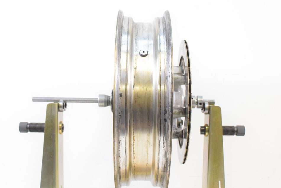 2004 Yamaha Vmax 1200 Staight 15x3.5 Rear Wheel With Rotor 1UT-25338-01-35 {{ shop.shopifyCountryName }} - Mototech271
