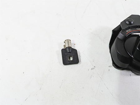 2010 Harley VRSCF Muscle Rod Ignition Switch Key Steering Lock Set 70020-05 {{ shop.shopifyCountryName }} - Mototech271