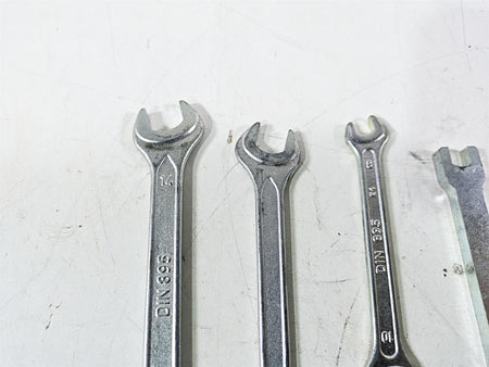 2021 Yamaha Tenere 700 XTZ7 Toolkit Tool Kit Box BW3-F8100-00-00 {{ shop.shopifyCountryName }} - Mototech271