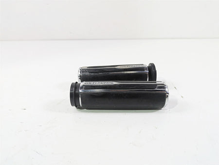 2010 Harley Touring FLHXSE CVO Street Glide Left Right Throttle Grips 55936-09 {{ shop.shopifyCountryName }} - Mototech271
