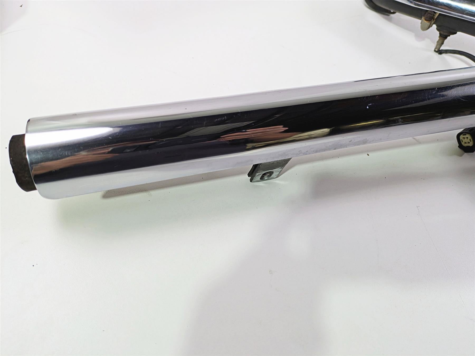 2018 Harley FLHCS Softail Heritage 115th Oem Exhaust Header Set 65600254 {{ shop.shopifyCountryName }} - Mototech271