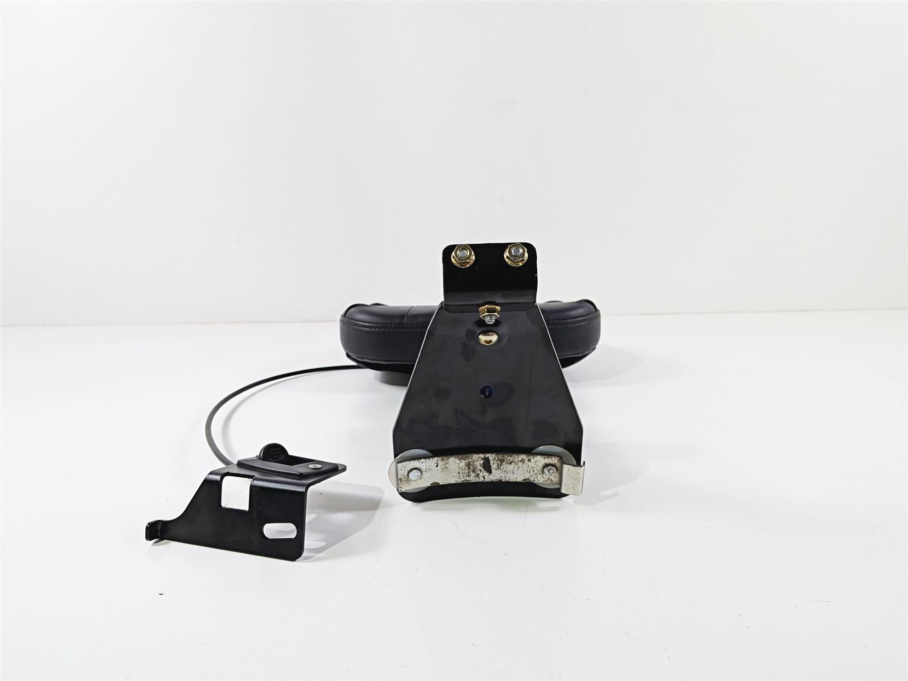 2014 Harley Touring FLHTK Electra Glide Rider Back Rest Mount & Release 52589-09-Mototech271