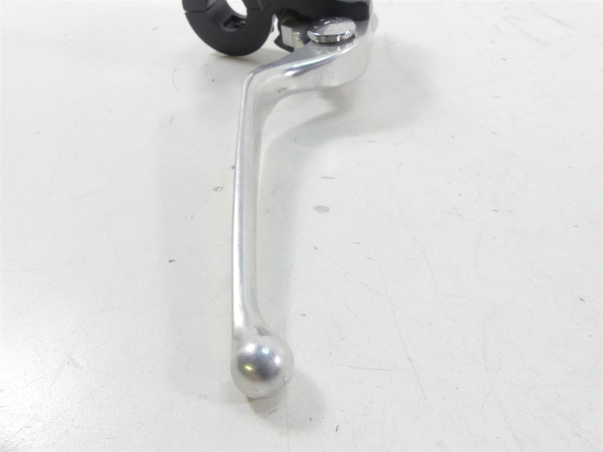 2011 Victory Vision Tour Front Brake Master Cylinder + Lever 1911378 1912685 {{ shop.shopifyCountryName }} - Mototech271