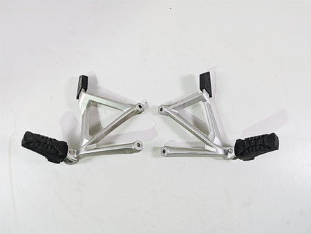 2017 BMW R1200 GS K50 Rear Passenger Footpeg Set 46718528793 46718528794 {{ shop.shopifyCountryName }} - Mototech271