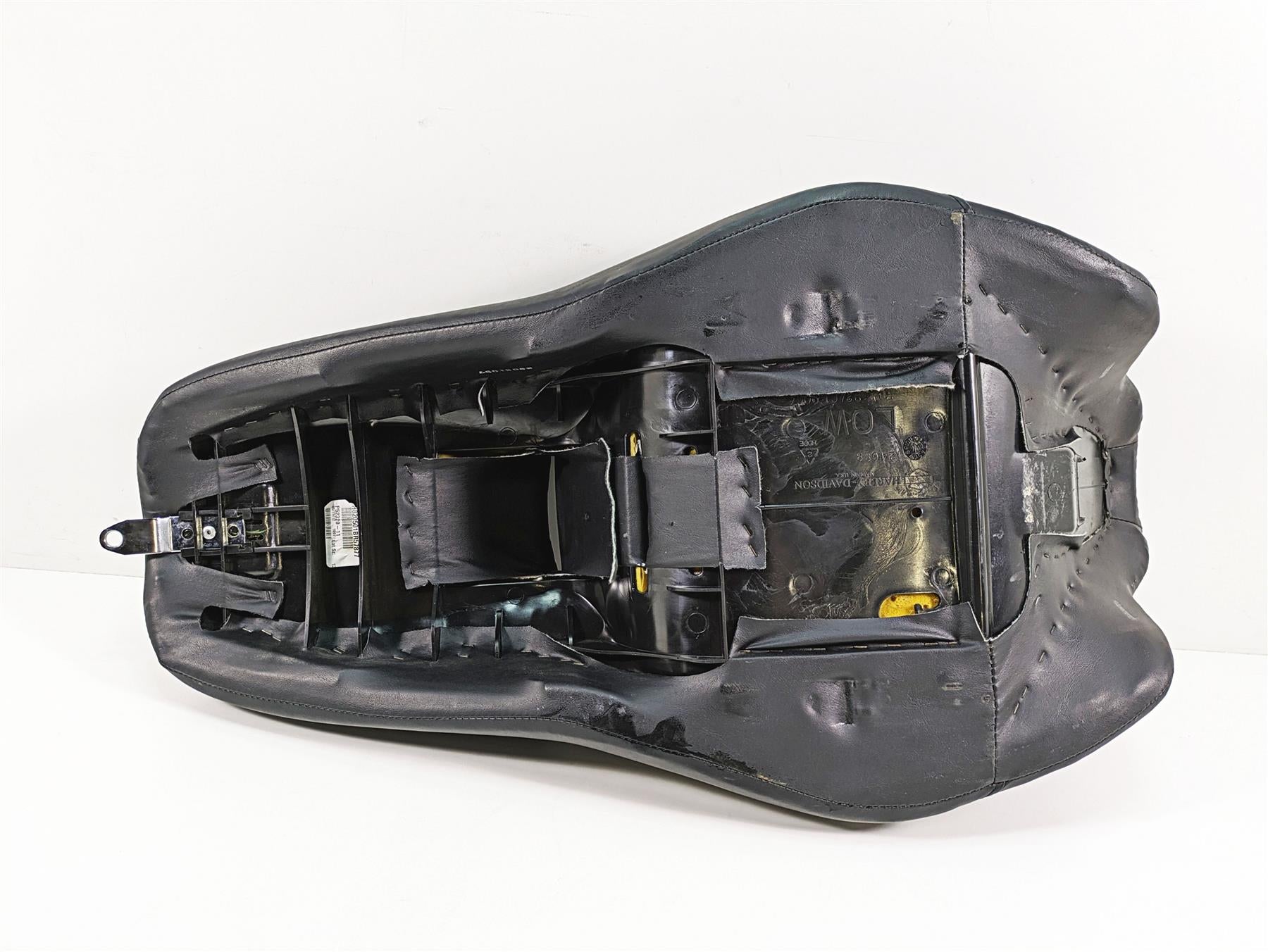 2013 Harley Touring FLHX Street Glide Rider Seat Saddle Low + Backrest 52320-11 {{ shop.shopifyCountryName }} - Mototech271