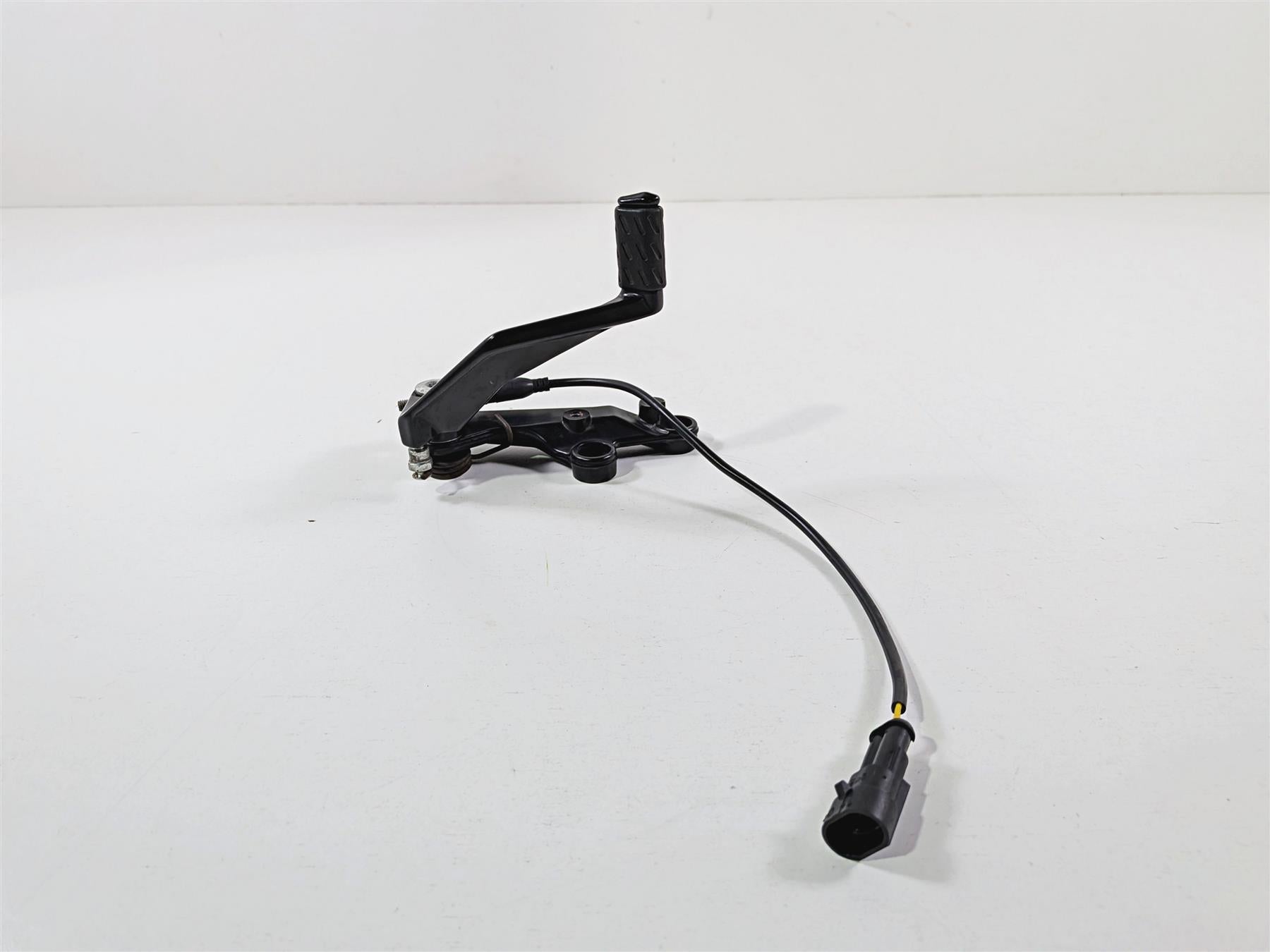 2011 Ducati Streetfighter 1098 S Rear Brake Pedal & Mount 45710471A 82919841A {{ shop.shopifyCountryName }} - Mototech271