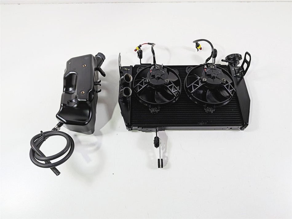 2016 Ducati Hypermotard 939 SP Radiator Fans Reservoir Hoses Set 54840981D-Mototech271
