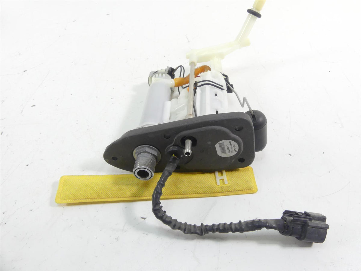 2019 Harley Softail FXBB Street Bob Fuel Gas Petrol Pump - Tested 61200043 {{ shop.shopifyCountryName }} - Mototech271