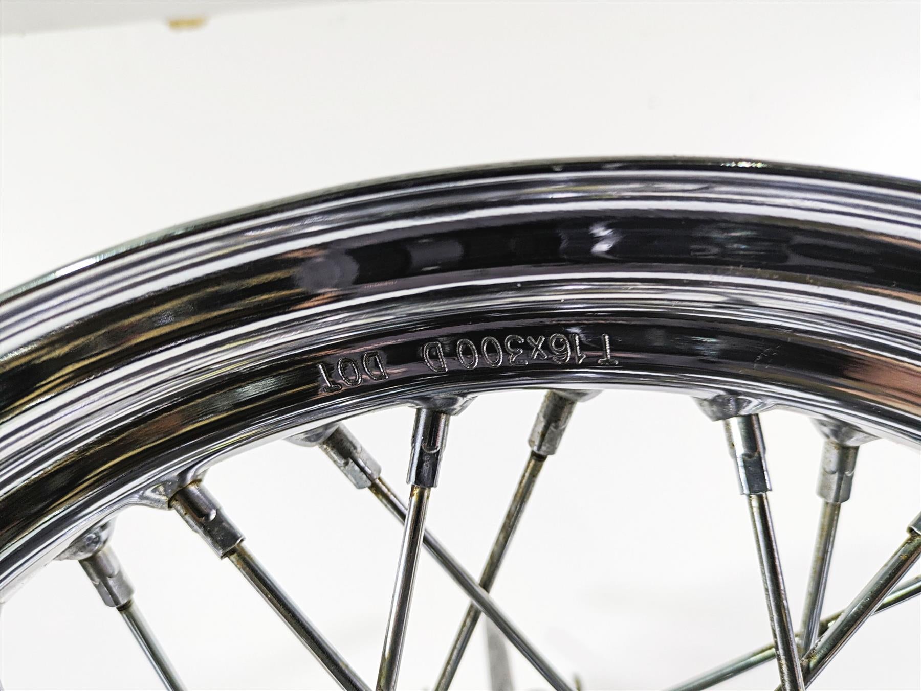 2008 Harley FLSTC Softail Heritage Straight 16x3 Front Spoke Wheel Rim 41508-08 {{ shop.shopifyCountryName }} - Mototech271