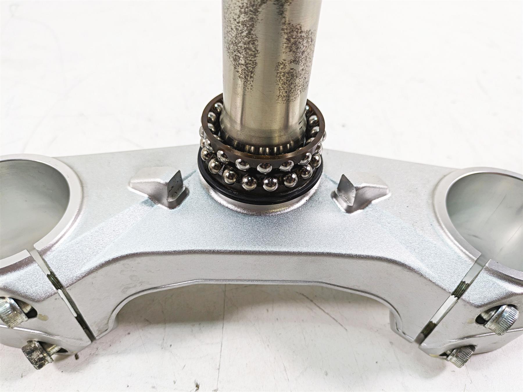 2013 MV Agusta F3 675 ERA Straight Lower Triple Tree Steering Clamp 8000B5701 {{ shop.shopifyCountryName }} - Mototech271