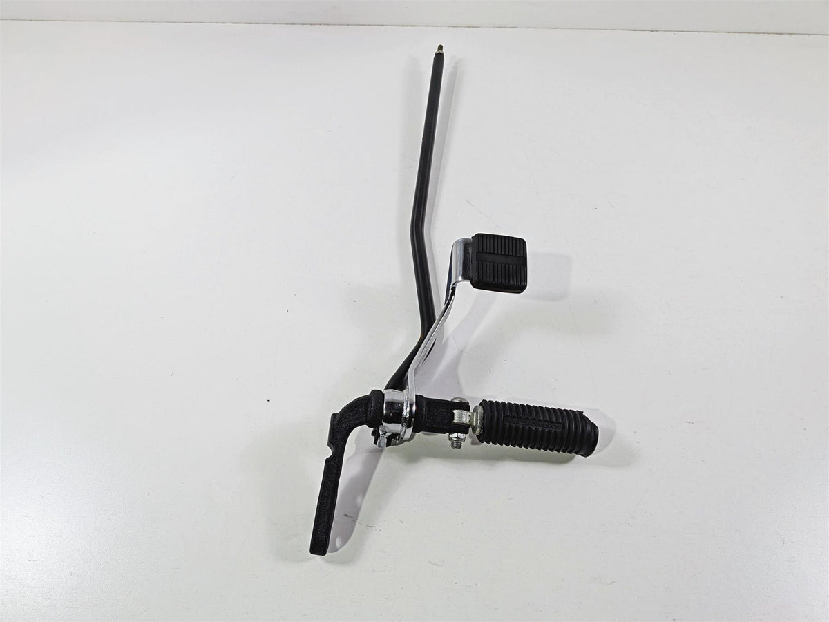 2011 Harley FXDF Dyna Fat Bob Front Right Forward Foot Peg & Br Pedal 42481-03A {{ shop.shopifyCountryName }} - Mototech271