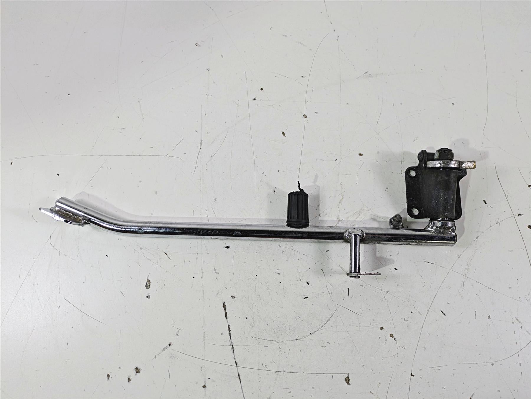 1998 Moto Guzzi California 1100 EV Side Kick Stand Kickstand GU30432060 {{ shop.shopifyCountryName }} - Mototech271