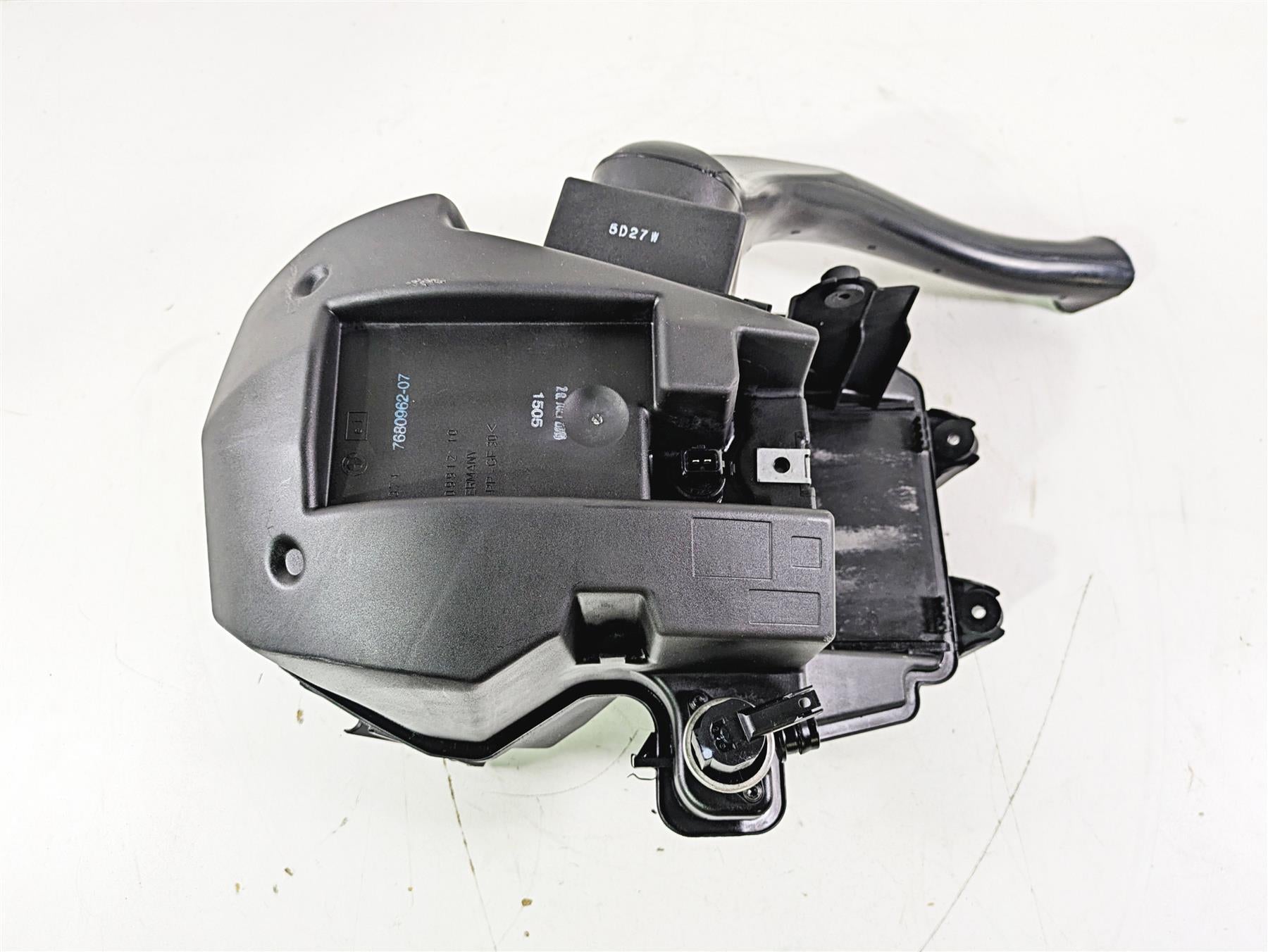 2016 BMW F800R K73 Air Box Cleaner Breather Filter 13717678274 {{ shop.shopifyCountryName }} - Mototech271