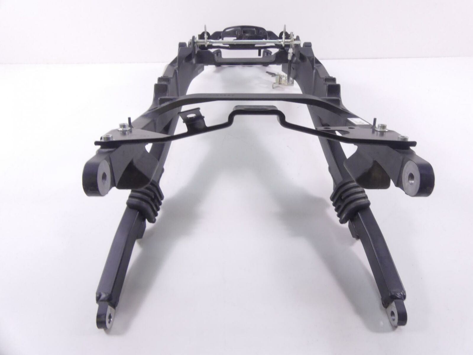 2019 Yamaha VMX17 V-Max 1700 Rear Subframe Sub Frame + Seat Lock 2S3-21190-00-00 {{ shop.shopifyCountryName }} - Mototech271
