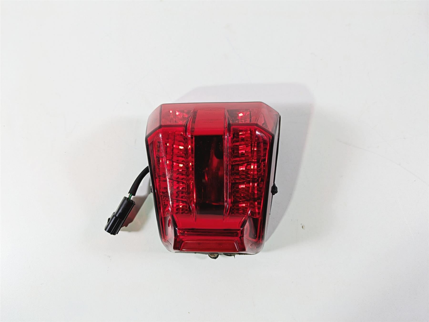2015 Triumph Tiger Explorer XC Taillight Tail Stop Brake Light T270154 {{ shop.shopifyCountryName }} - Mototech271